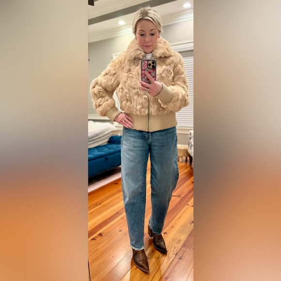 Meet your Posher, Kadie - Picture 9 of 12